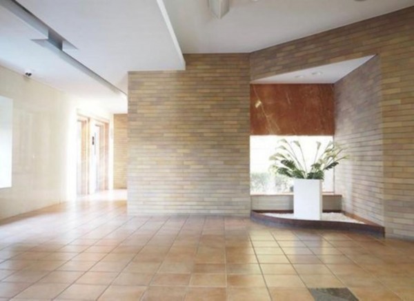 岡山市北区西古松西町、マンションのバルコニー画像です