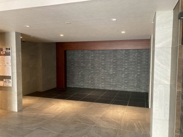 岡山市北区駅元町、マンションの画像です