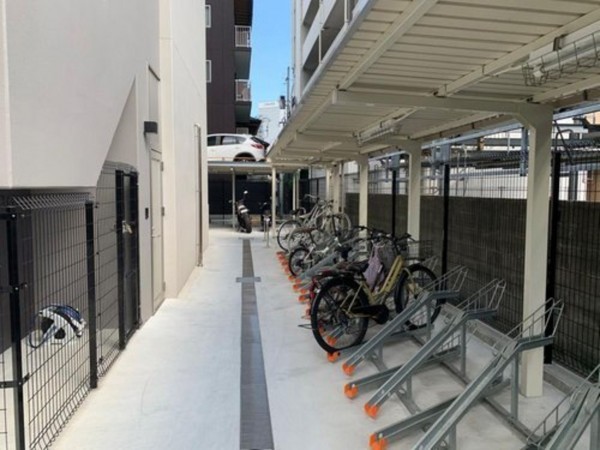 岡山市北区駅元町、マンションの画像です