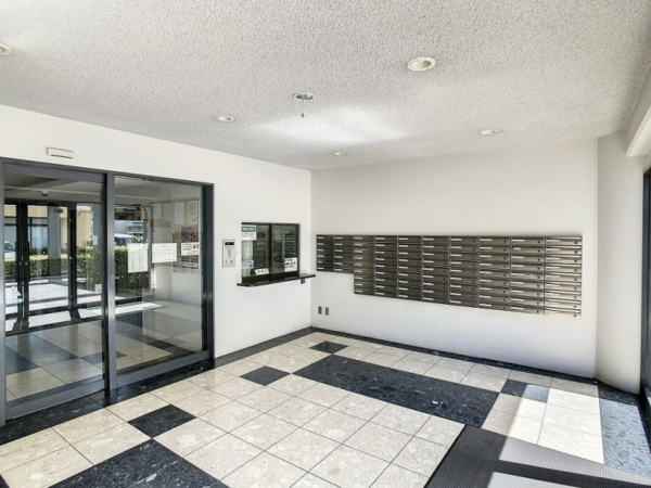 岡山市北区野田、マンションの画像です