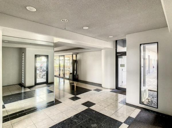 岡山市北区野田、マンションの画像です