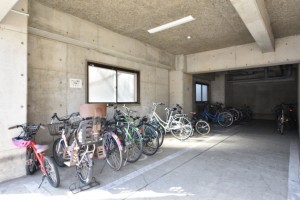 岡山市北区東古松、マンションの画像です