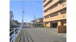 岡山市北区東古松南町、マンションの画像です