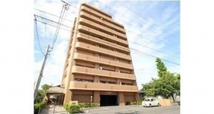 岡山市北区東古松南町、マンションの外観画像です