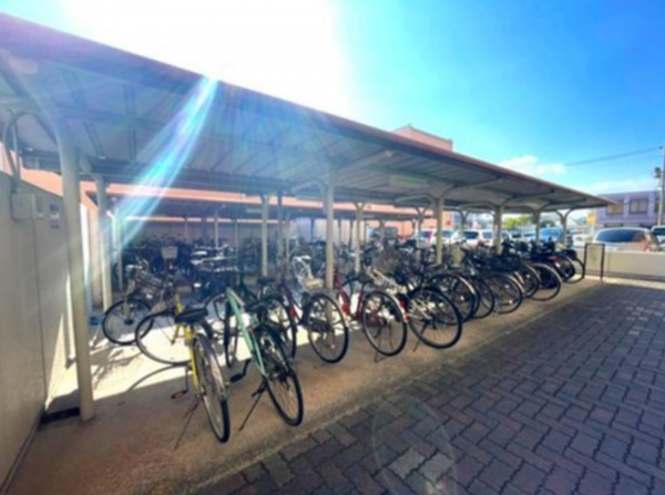 岡山市北区西古松西町、マンションの画像です