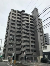 岡山市北区野田、マンションの外観画像です