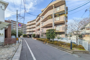 岡山市北区京山、マンションの画像です