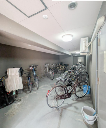 岡山市北区京山、マンションの画像です