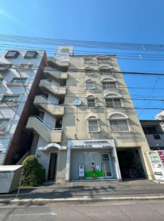 岡山市北区清輝橋、マンションの外観画像です