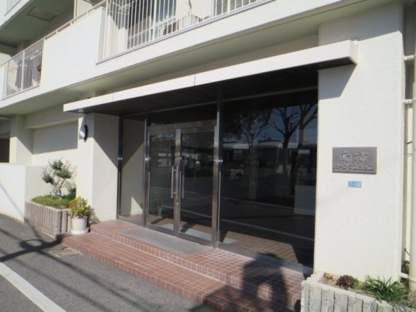 岡山市北区南方、マンションの画像です