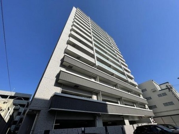 岡山市北区問屋町、マンションの外観画像です