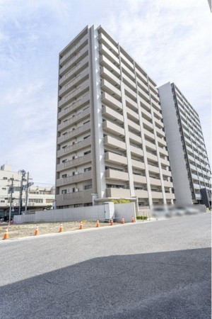 岡山市北区問屋町、マンションの外観画像です