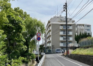 岡山市北区京山、マンションの外観画像です