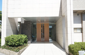 岡山市北区西古松西町、マンションの画像です