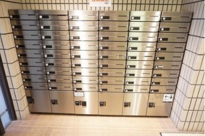 岡山市北区中山下、マンションの画像です