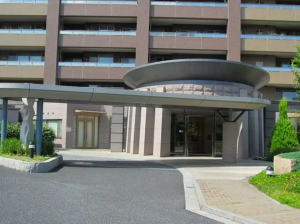 岡山市北区奉還町、マンションの画像です