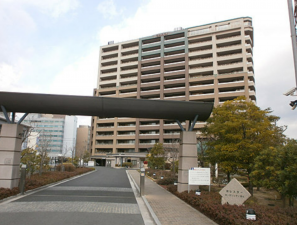 岡山市北区奉還町、マンションの画像です