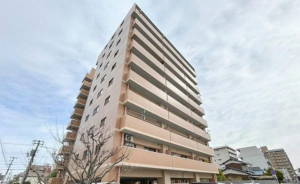 岡山市北区大元、マンションの外観画像です