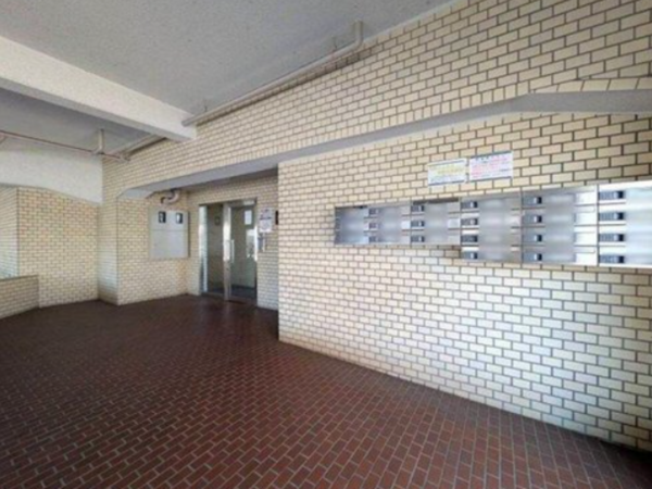岡山市北区伊島北町、マンションの画像です