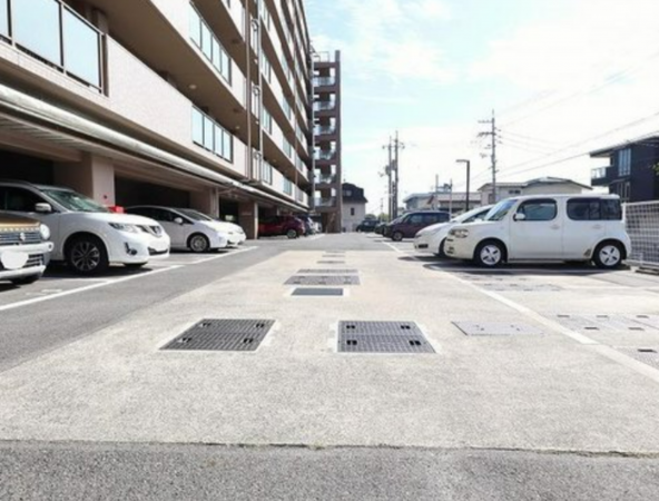 岡山市北区三野、マンションの画像です
