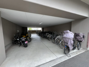 岡山市北区奉還町、マンションの画像です