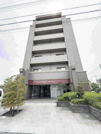 岡山市北区新屋敷町、マンションの外観画像です