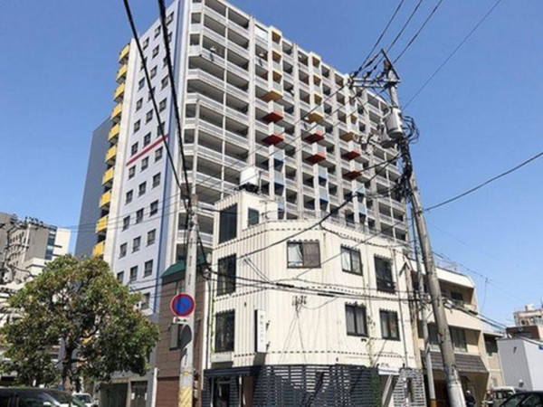 岡山市北区表町、マンションの外観画像です