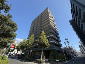 岡山市北区田町、マンションの外観画像です