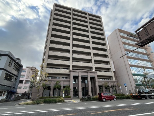 鹿児島市泉町、マンションの画像です