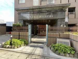 鹿児島市堀江町、マンションの画像です