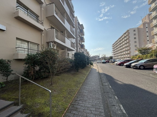 鹿児島市鴨池新町、マンションの画像です