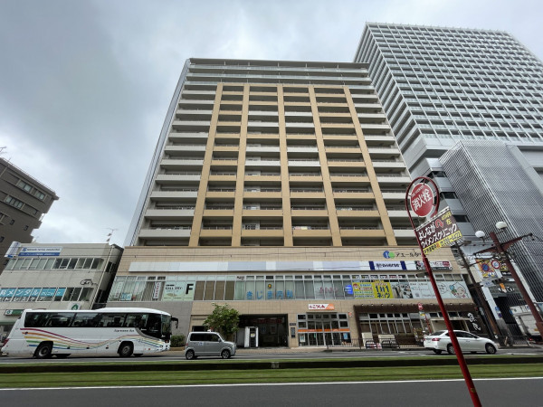 鹿児島市中央町、マンションの画像です