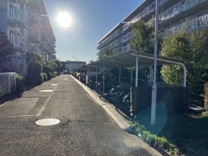 上尾市西宮下、マンションの画像です