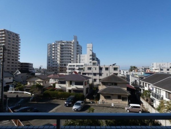 藤沢市片瀬海岸、マンションの画像です