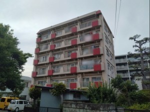 藤沢市鵠沼藤が谷、マンションの外観画像です