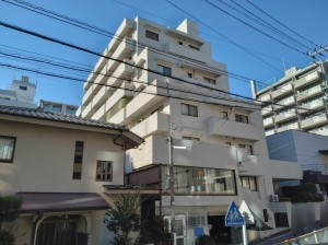 藤沢市南藤沢、マンションの外観画像です