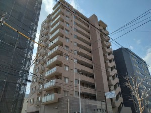 藤沢市藤沢、マンションの画像です