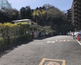 藤沢市川名、マンションの画像です