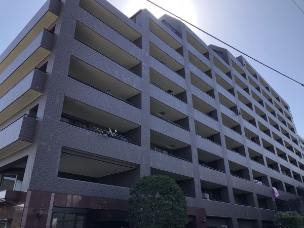 藤沢市川名、マンションの画像です