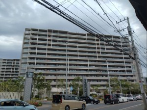 藤沢市羽鳥、マンションの外観画像です