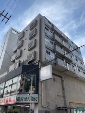 藤沢市南藤沢、マンションの外観画像です