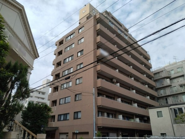 藤沢市南藤沢、マンションの外観画像です