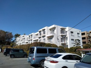 藤沢市辻堂太平台、マンションの外観画像です