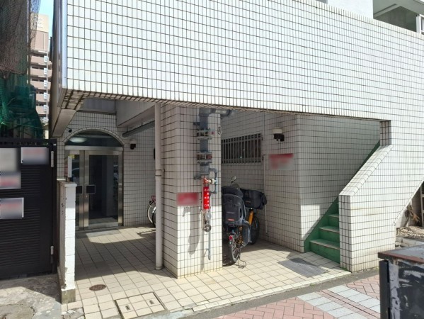 藤沢市南藤沢、マンションのエントランス画像です