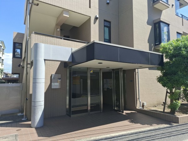藤沢市片瀬海岸、マンションの画像です
