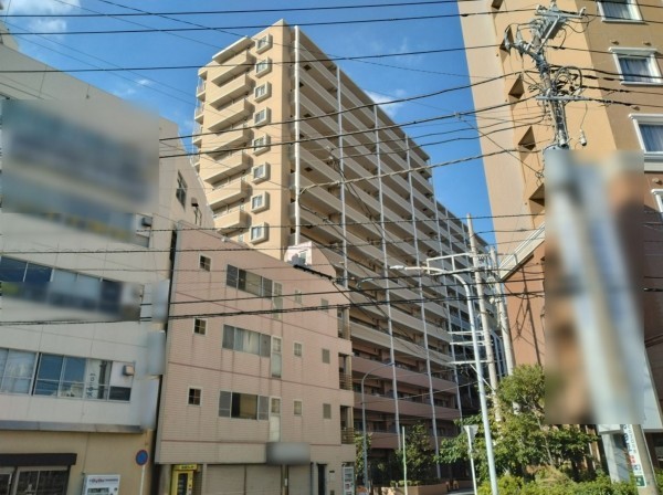 藤沢市藤沢、マンションの外観画像です