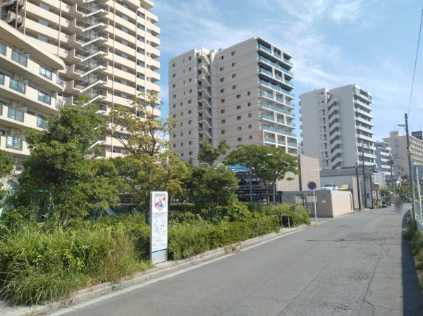 藤沢市片瀬海岸、マンションの外観画像です