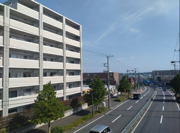 藤沢市並木台、マンションの外観画像です