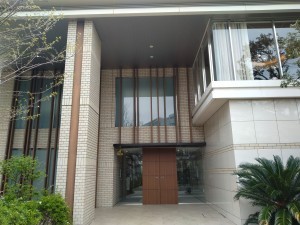 藤沢市藤が岡、マンションの画像です