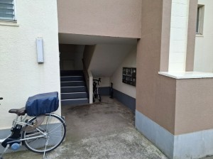 藤沢市辻堂西海岸、マンションのエントランス画像です